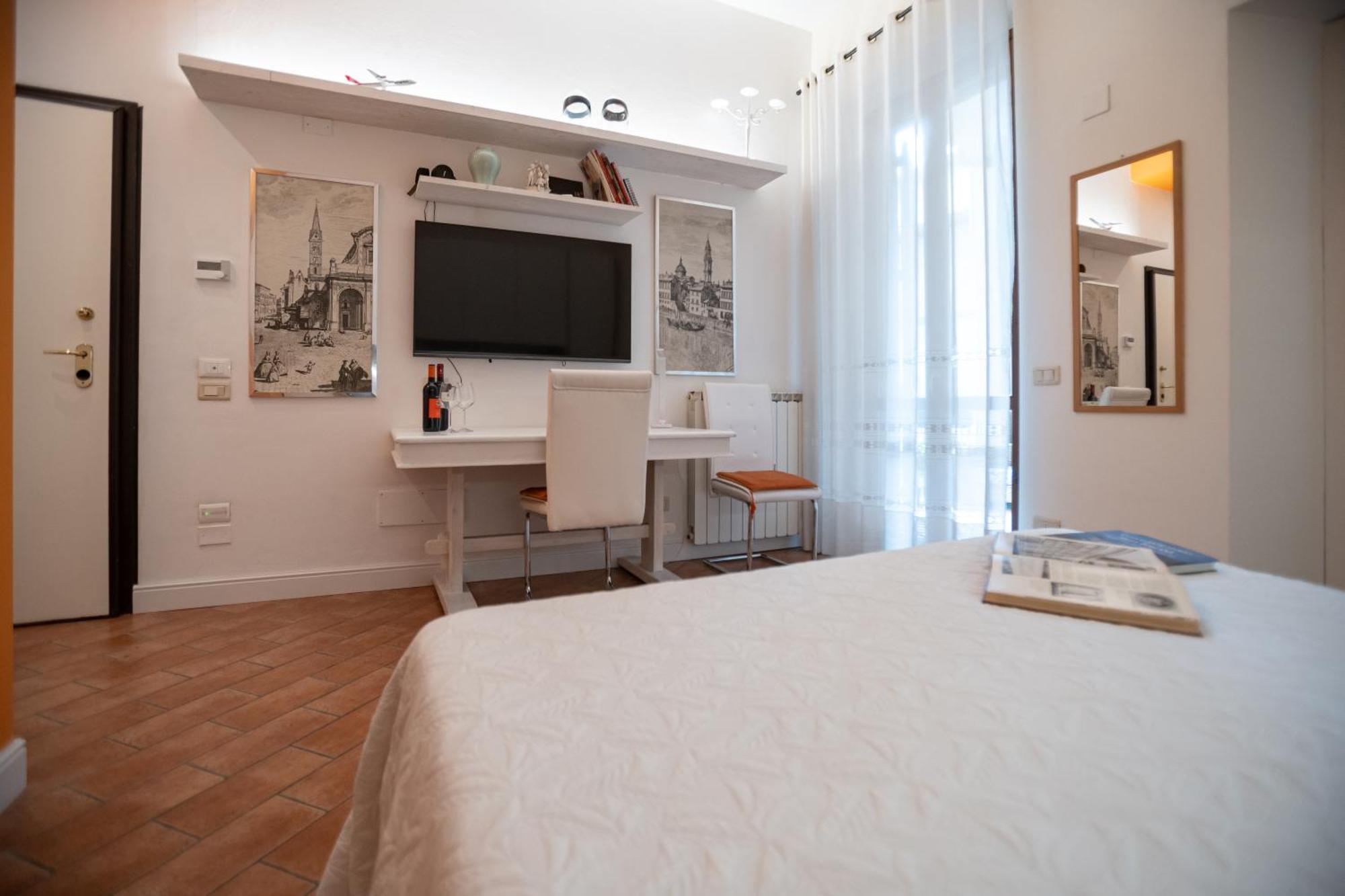 Indipendent Studio Apartment With Terrace - Parking Florença Exterior foto